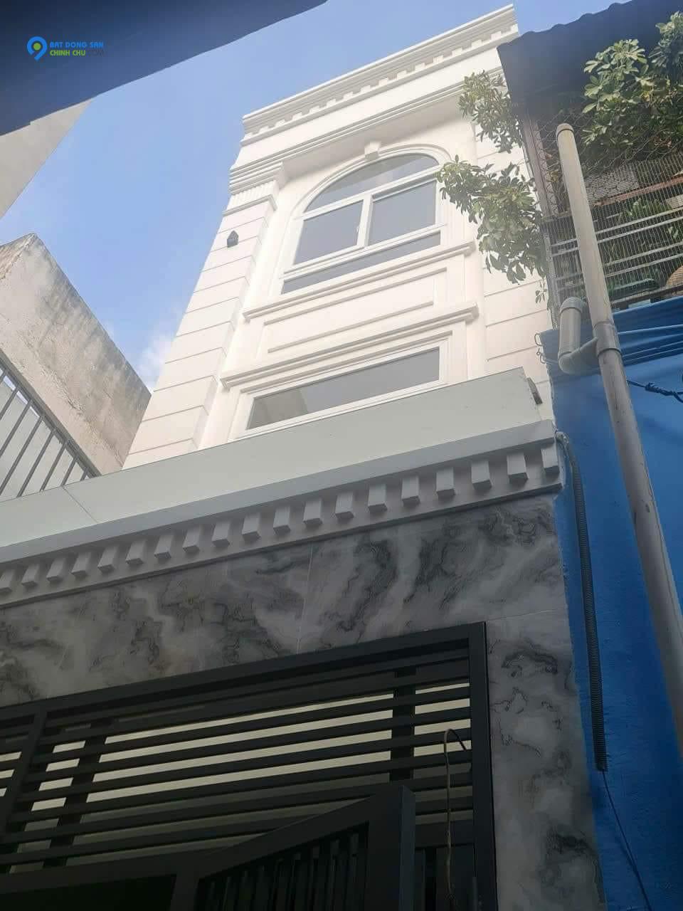 Cần bán nhà ngay chợ Tân Sơn Nhất, 3 tầng BTCT, giá 3tỷ95 TL