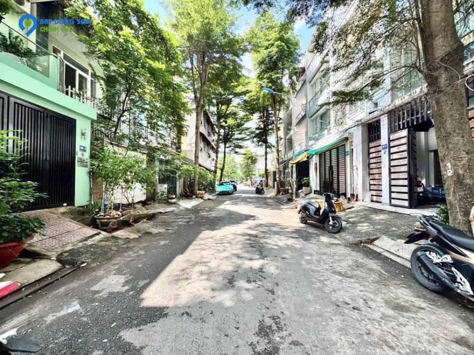 Bán gấp nhà hẻm xe tải - thông số 4.5x16.7m - 4 tầng - Đặng Thuỳ Trâm - nhà mới keng