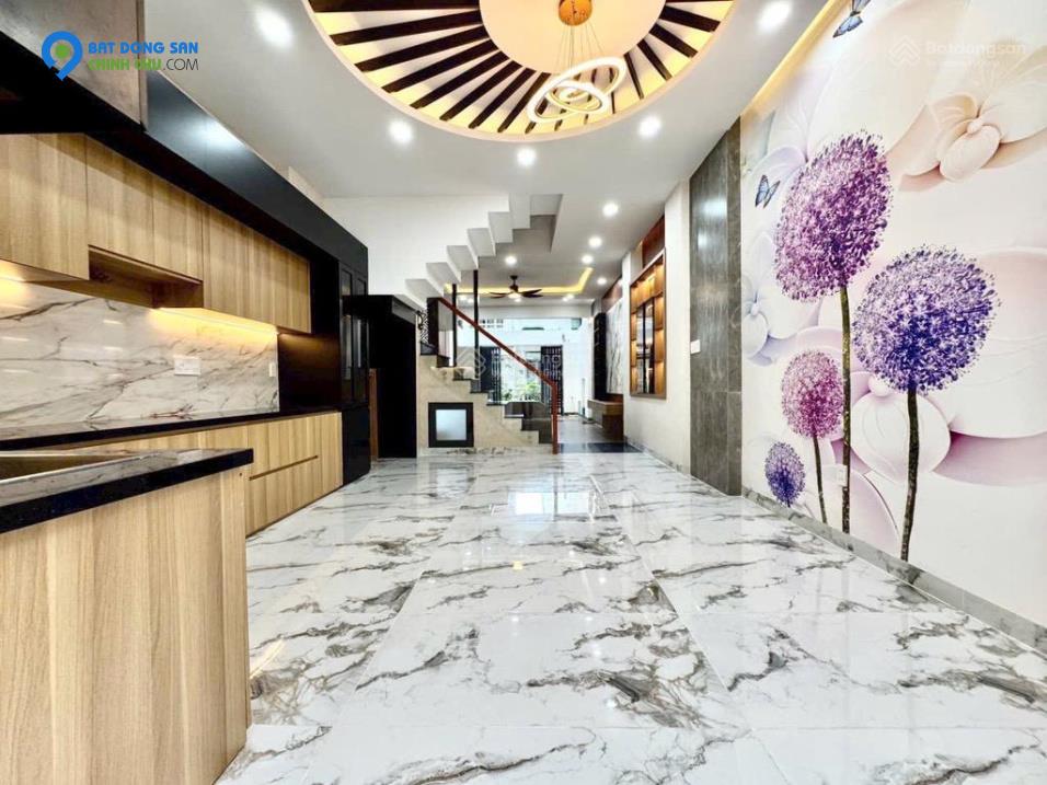 Bán gấp nhà hẻm xe tải - thông số 4.5x16.7m - 4 tầng - Đặng Thuỳ Trâm - nhà mới keng