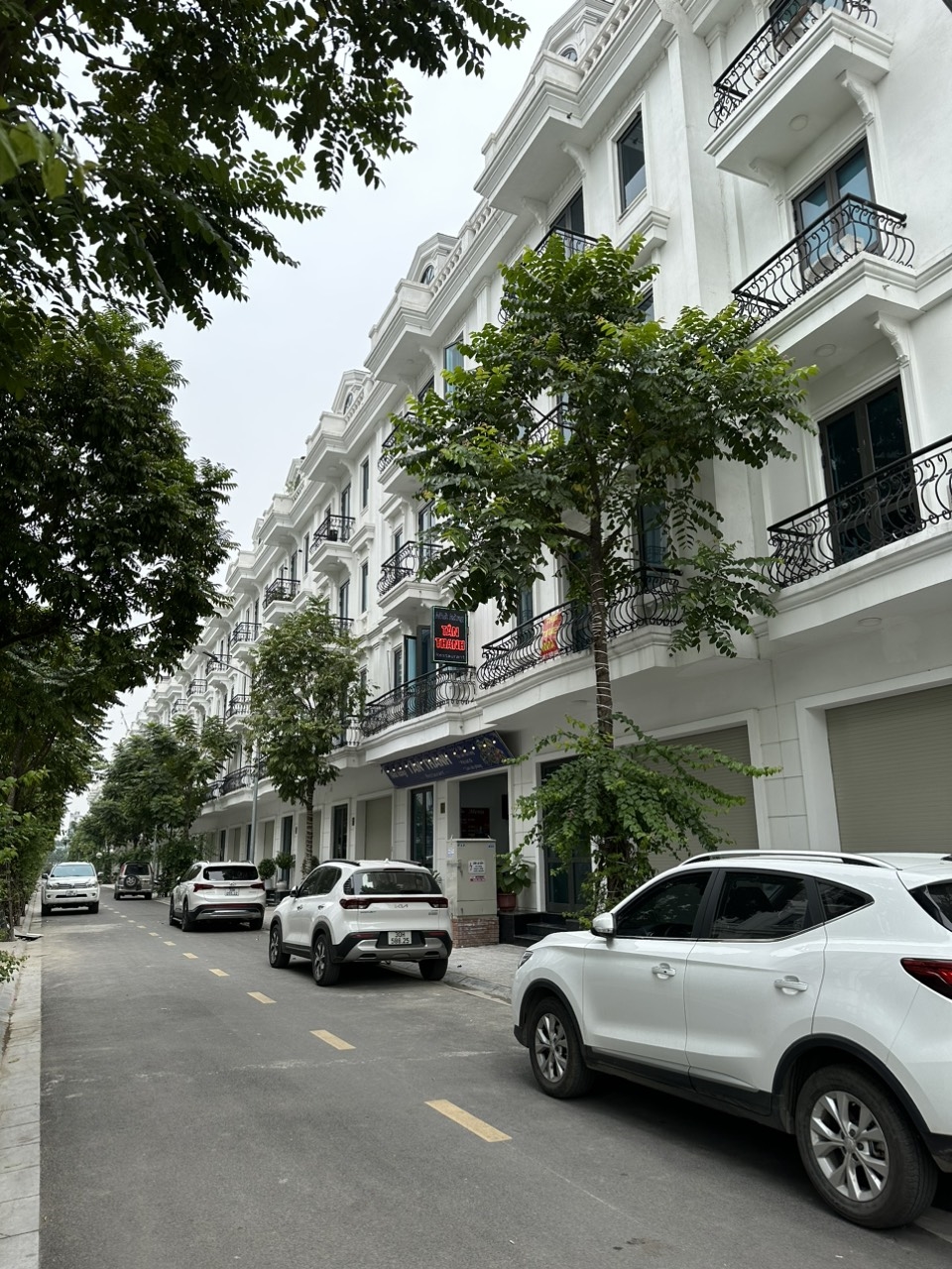 Chính chủ cần cho thuê căn nhà 70 m2 x 5 tầng tại khu đô thị Kiến Hưng Luxury, Hà Đông.