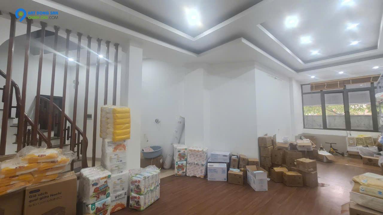 -  Bán nhà Quang Trung 59m NHÀ MẶT PHỐ VỈA HÈ 10M, kinh doanh sầm uất giá 12 tỷ