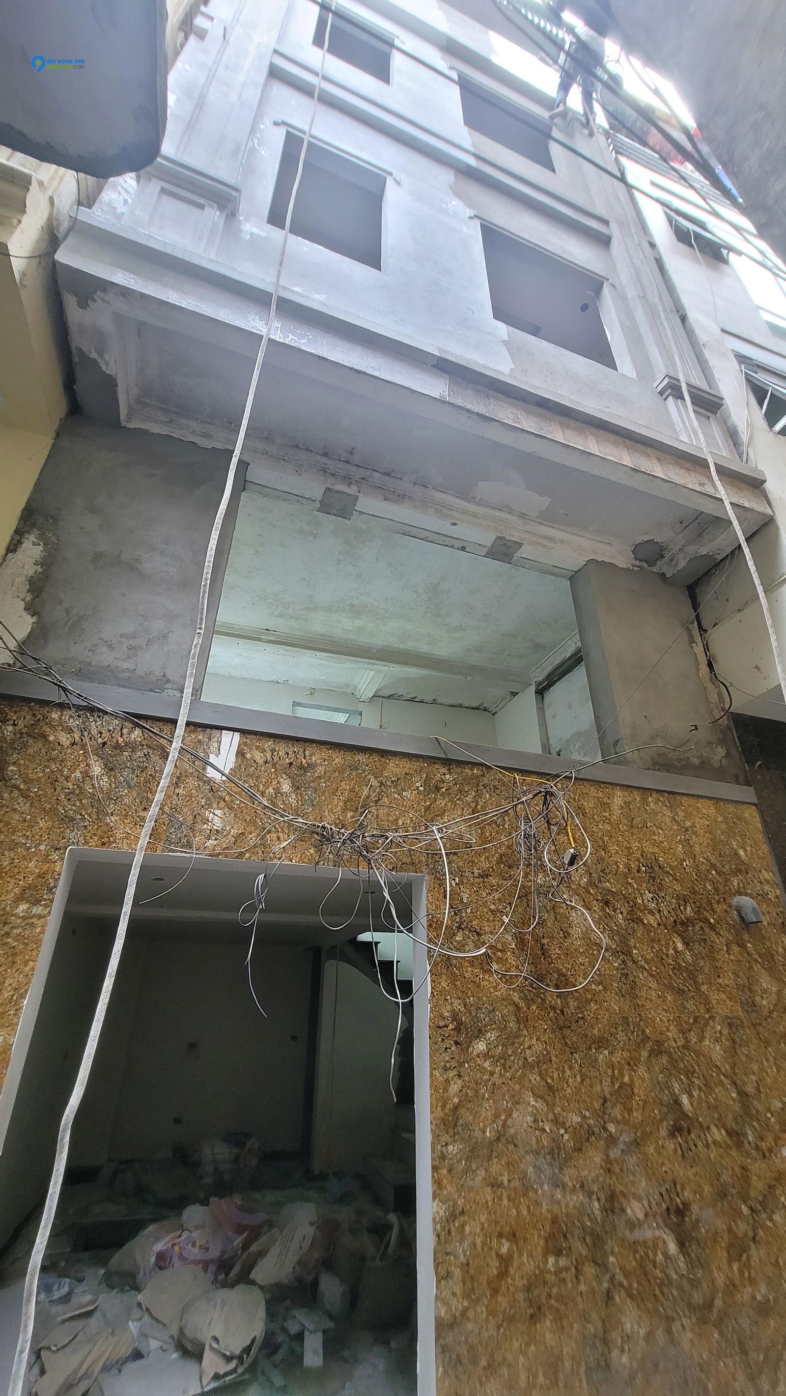 30M LÊ LỢI, HÀ ĐÔNG - NGÕ THÔNG - KINH DOANH.