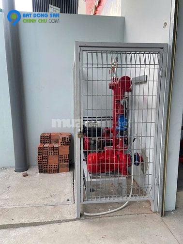 Chính chủ cần cho thuê mặt bằng 1200 mét vuông, hai mặt tiền đường PHẠM VĂN ĐỒNG và KHA VẠN CÂN