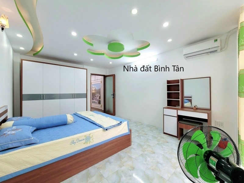 62m2 CHỈ 5.2 TỶ MUA NHÀ ĐẸP Hẻm Ô Tô gần Lê Văn Quới, 4 Tầng, 4 PN.