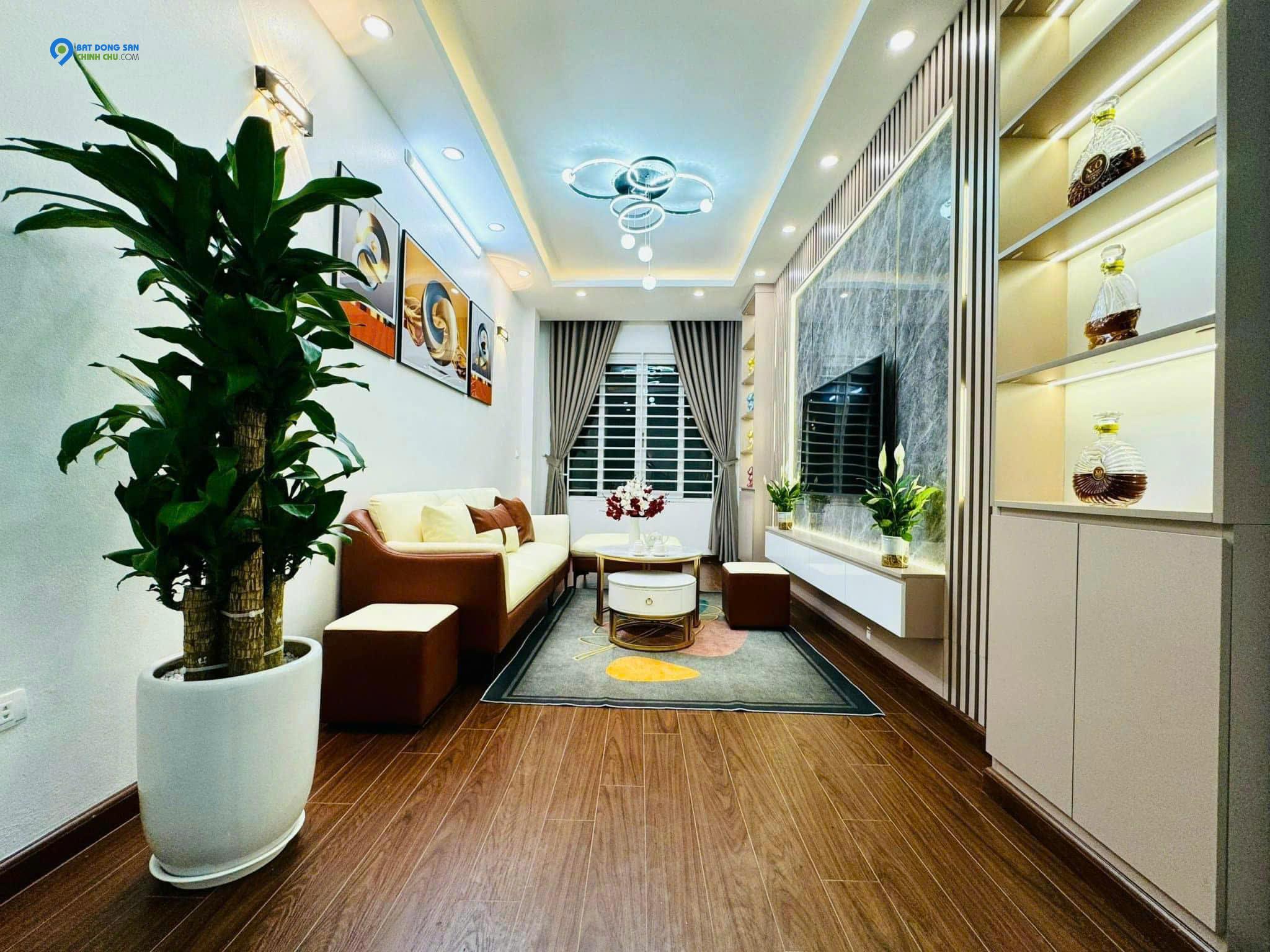 BÁN GẤP NHÀ HUỲNH TẤN PHÁT  - 3 TẦNG  - 49,5M2 - TẶNG FULL thiết kế bên trong - 4TỶ5