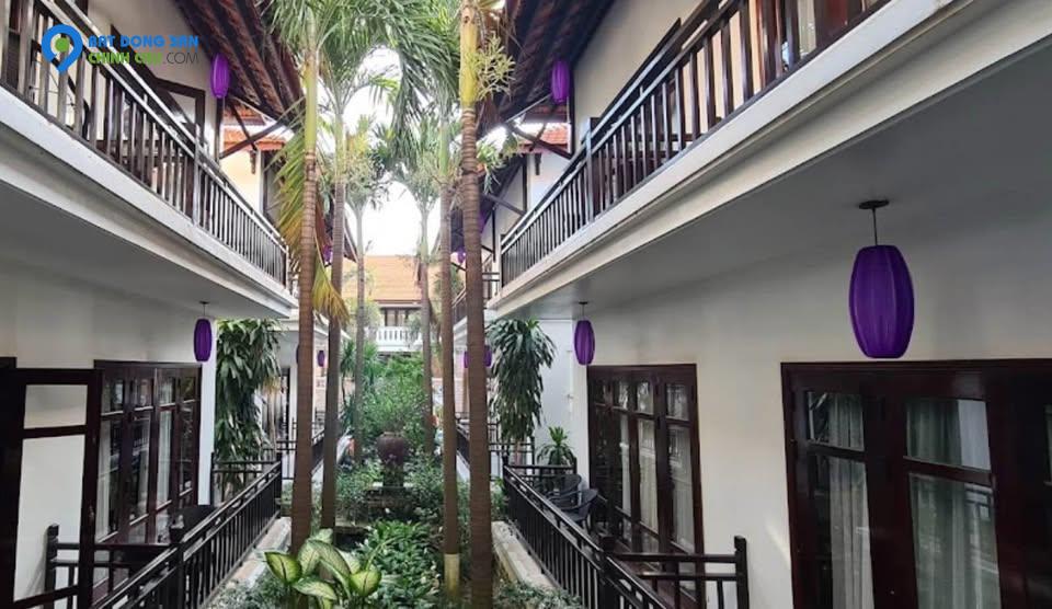 BÁN KHÁCH SẠN 4 SAO – 52 PHÒNG – DIỆN TÍCH KHỦNG 1.893M² – NGAY PHỐ CỔ HỘI AN