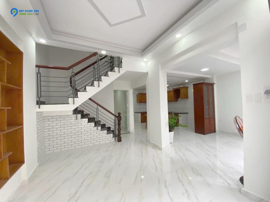BÁN NHÀ BÌNH TÂN, NHỈNH 5 TỶ, 8PN, 65M2, MẶT TIỀN GẦN 6M NỞ HẬU 7M,GIÁP TÂN PHÚ