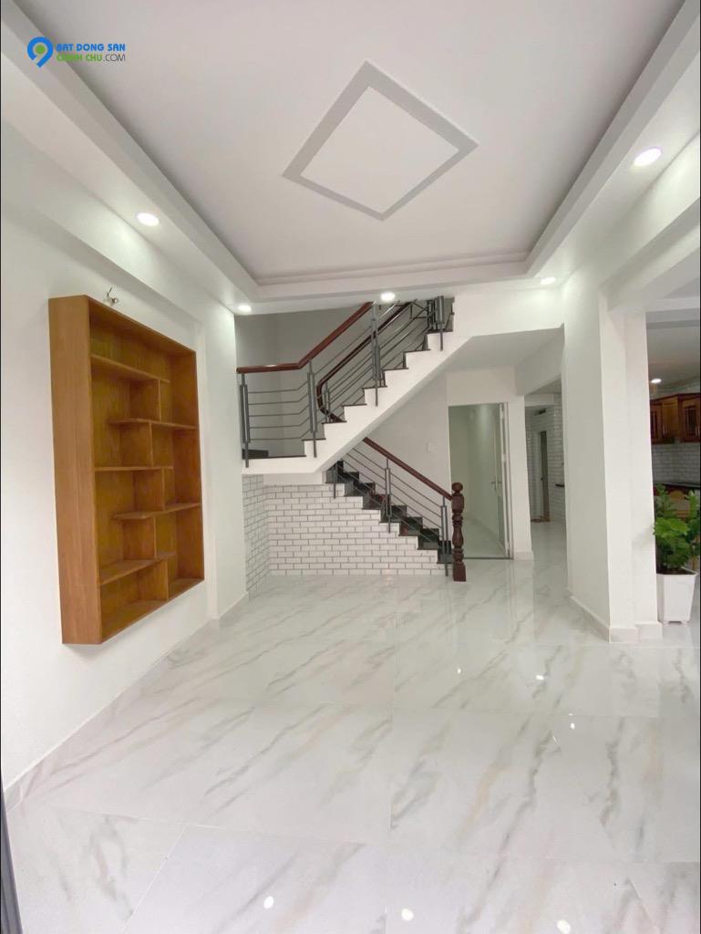 BÁN NHÀ BÌNH TÂN, NHỈNH 5 TỶ, 8PN, 65M2, MẶT TIỀN GẦN 6M NỞ HẬU 7M,GIÁP TÂN PHÚ