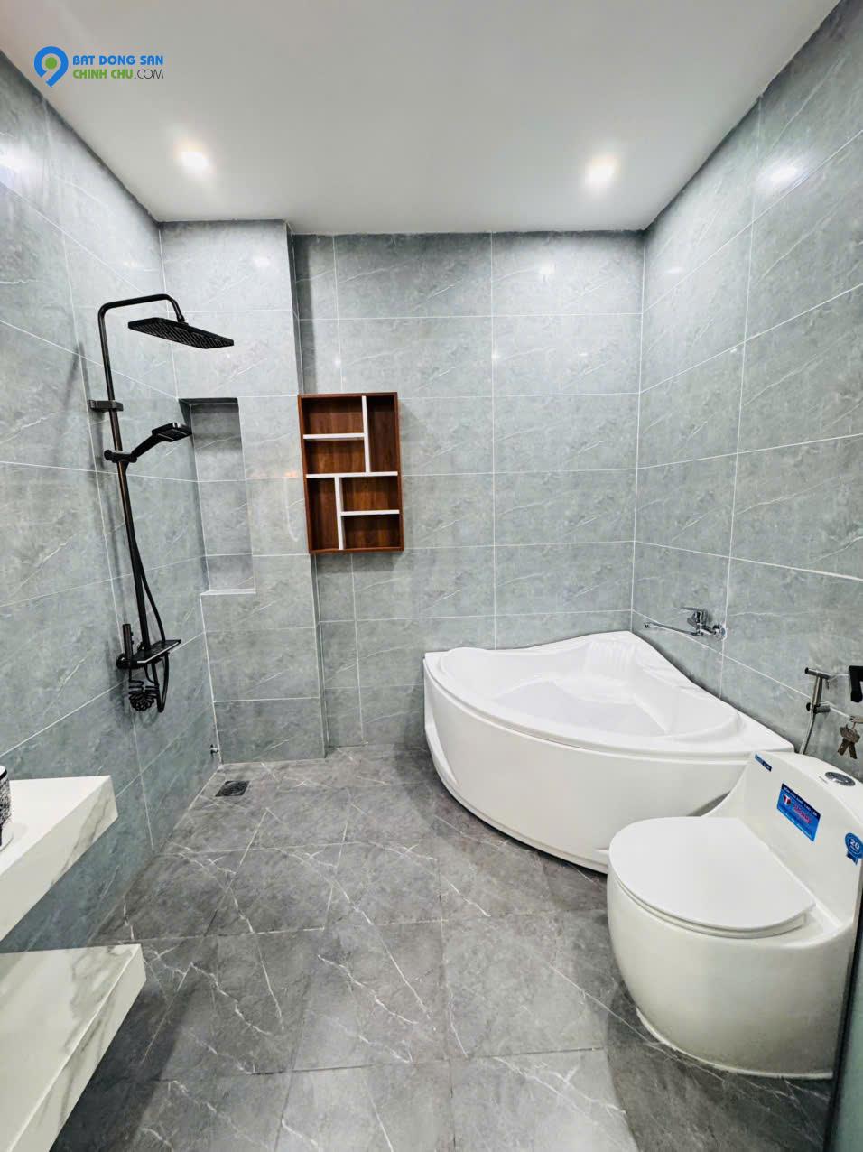 BÁN NHÀ DĨ AN – NHÀ PHỐ 4 TẦNG MẶT TIỀN ĐƯỜNG LỚN – FULL NỘI THẤT – VỊ TRÍ TRUNG TÂM AN PHÚ – GIÁ CHỈ 7,3 TỶ