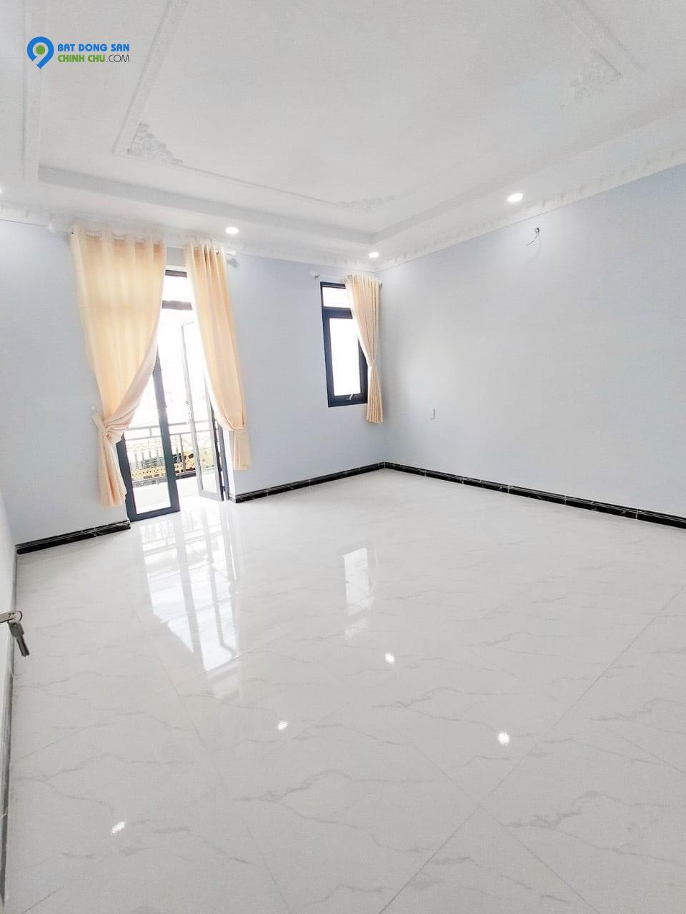 BÁN NHÀ ĐƯỜNG 100 BÌNH THỚI QUẬN 11 - NGANG 5 X13M - NHÀ CỰC ĐẸP KHU VỰC KHÔNG CÓ CĂN SO SÁNH.