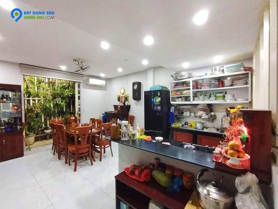 BÁN NHÀ ĐƯỜNG THÀNH THÁI, QUẬN 10, TRUNG TÂM TIỆN ÍCH, 90M2 GIÁ 21.5 TỶ.