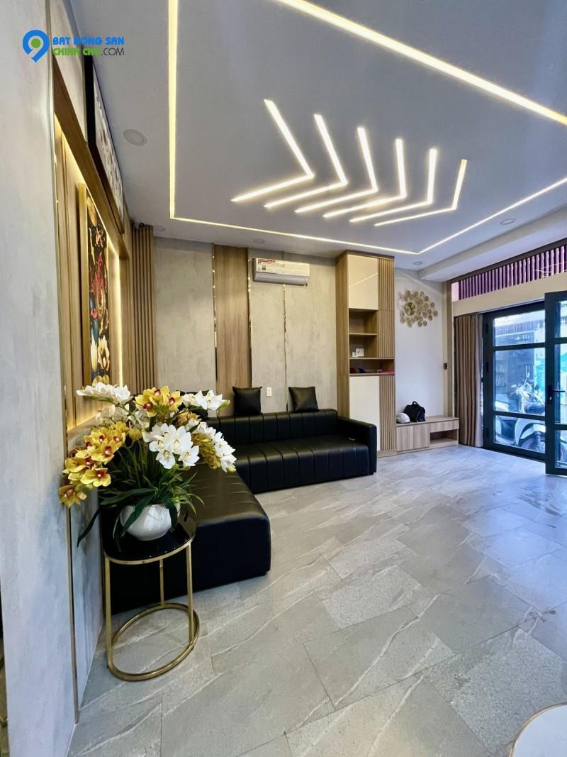 BÁN NHÀ KHU VIP PHAN XÍCH LONG- LÔ GÓC- NHÀ MỚI ĐẸP- PHONG CÁCH HIỆN ĐẠI