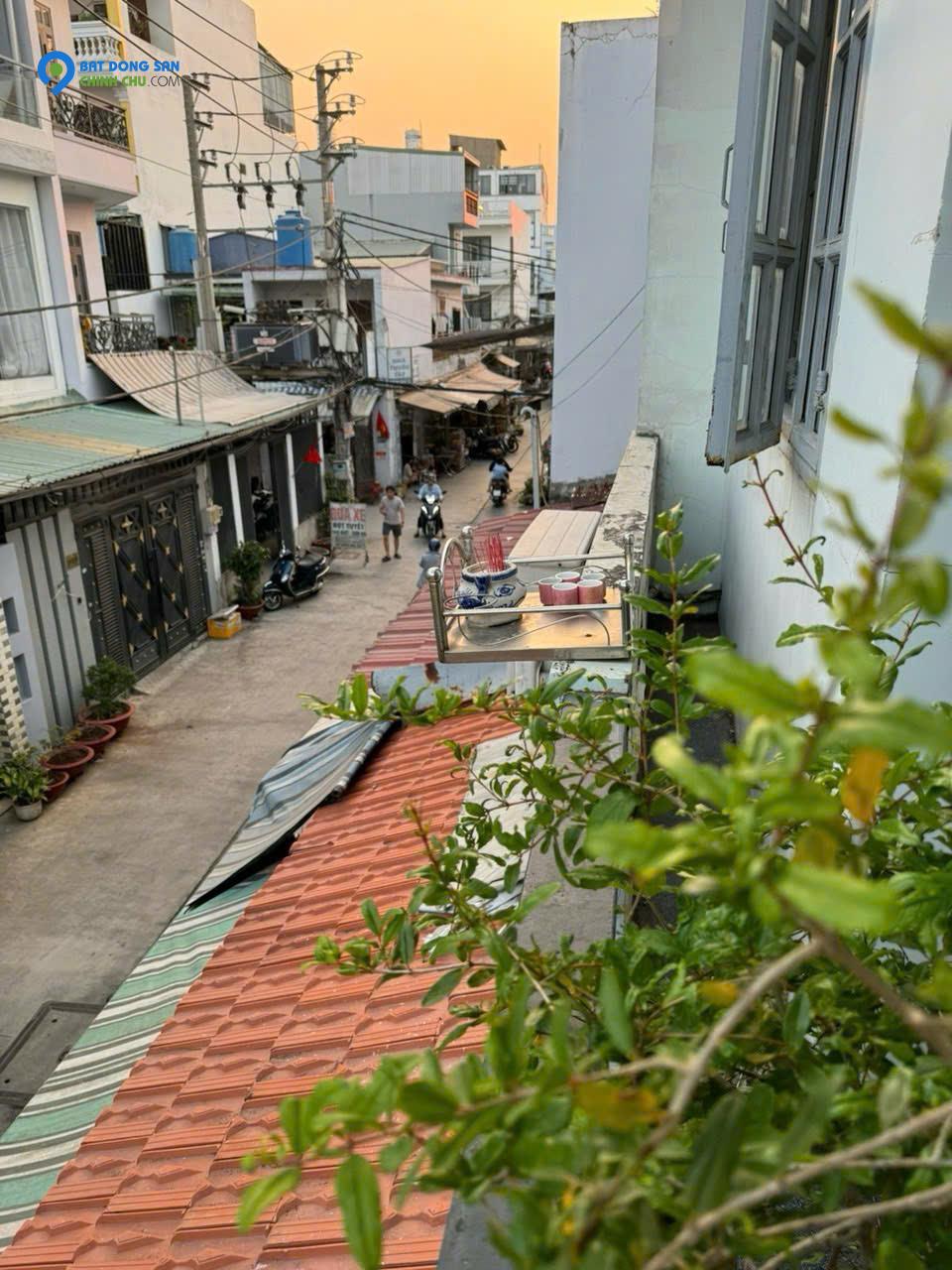 BÁN NHÀ MẶT PHỐ - GIÁ TỐT