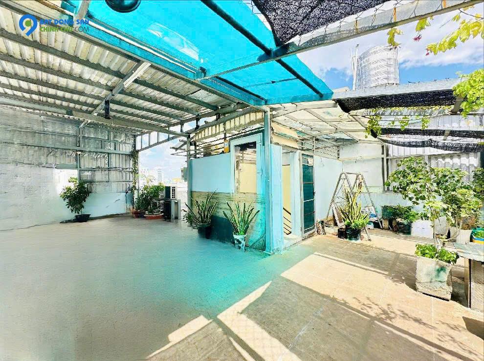 BÁN NHÀ Q10- HẺM XE TẢI THÀNH THÁI- NGANG 8M- CAO 5 TẦNG THU NHẬP 3.6 TỶ/5NĂM. Mr Vũ: 0933 910 039