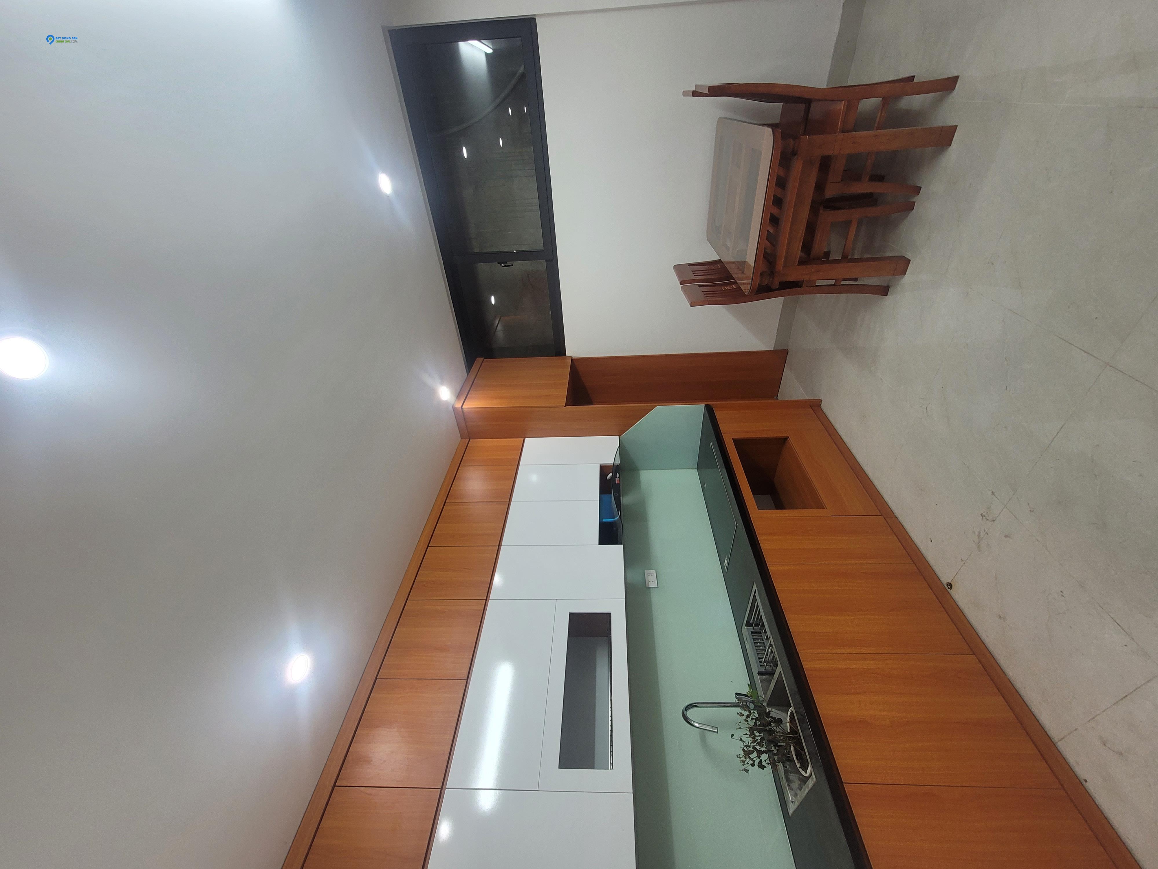BÁN NHÀ TÔ HIỆU, 5 TẦNG THANG MÁY, 40M2, 10.X TỶ