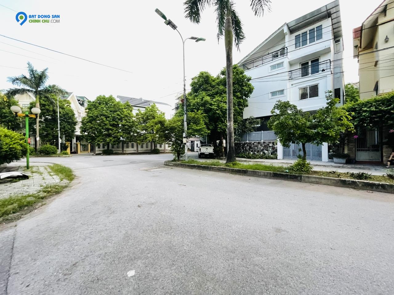 BIỆT THỰ ĐẸP – ĐẤT LÀNH SINH LỘC – GIỮ TIỀN AN TOÀN – HÀNG CỰC HIẾM VẠN PHÚC
