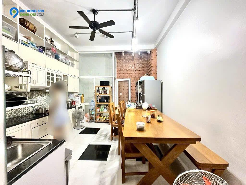 BIỆT THỰ MINI GIÁP BÌNH THẠNH-PHÚ NHUẬN-SIÊU VIP