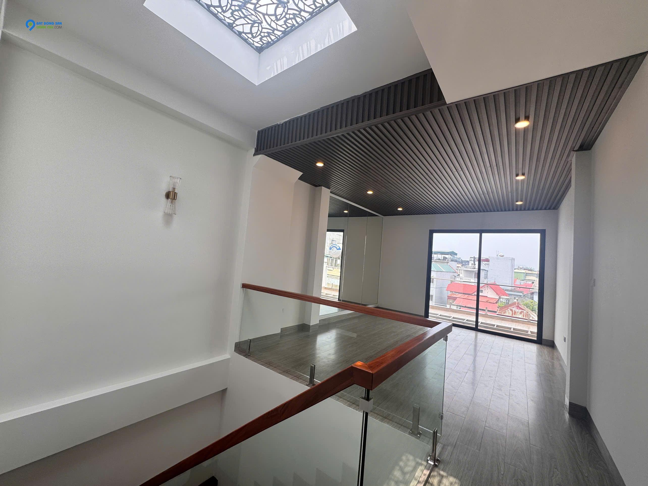 BỒ ĐỀ THANG MÁY - Ô TÔ - NHÀ MỚI FULL NỘI THẤT 64M x 5 TẦNG