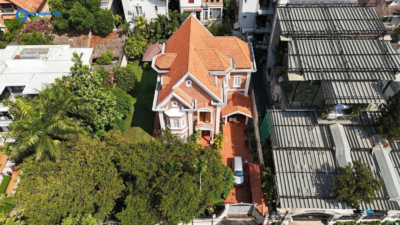 Bán BiệtThự Mặt Tiền Đường Số 6 – Gần Trần Ngọc Diện, Thảo Điền, Quận 2 – 725.3m², 3 Tầng, Sân Vườn & Hồ Bơi – Giá 120 Tỷ TL