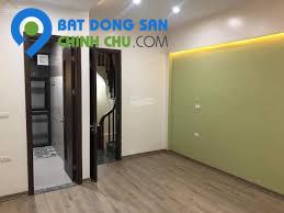 Bán Gấp nhà Phạm Ngọc Thạch 65m 3 tầng , giá 6,7 tỷ. lô góc, vài bước ra phố