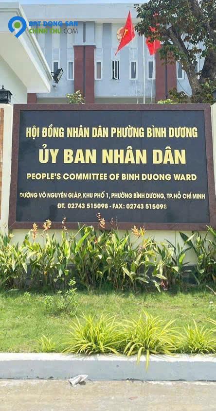 Bán Khách Sạn 1 trện 3 lầu trong dự án UNICIMPLEX TP Mới Bình Dương, Giá 5.6ty