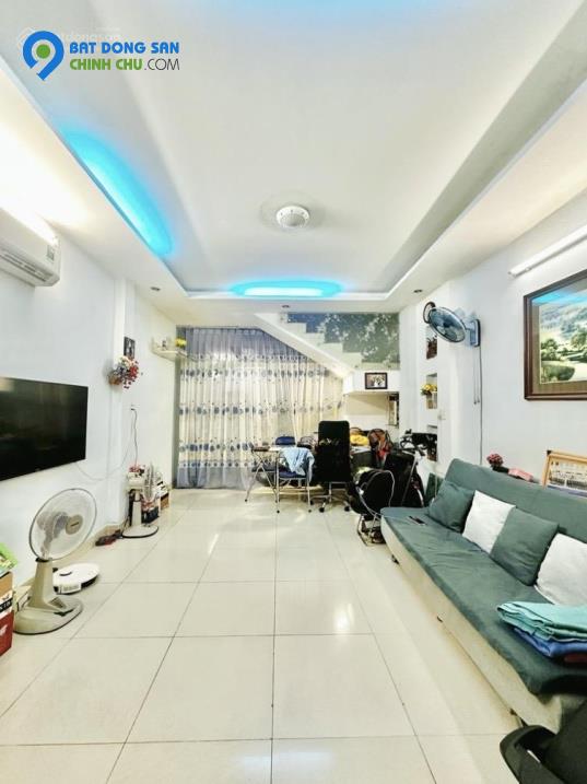 Bán Nhà 1 căn ra MT Nguyên Hồng- Bình Thạnh 2 Tầng - 64m2 - ngang 4m - chỉ 6.x tỷ