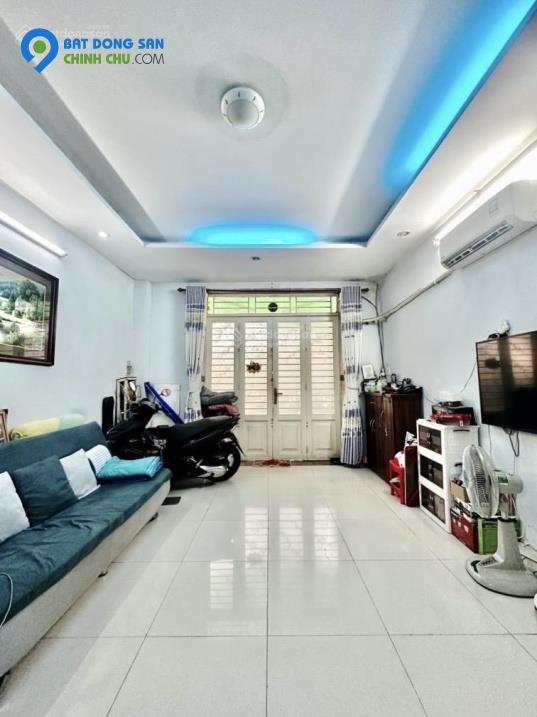 Bán Nhà 1 căn ra MT Nguyên Hồng- Bình Thạnh 2 Tầng - 64m2 - ngang 4m - chỉ 6.x tỷ