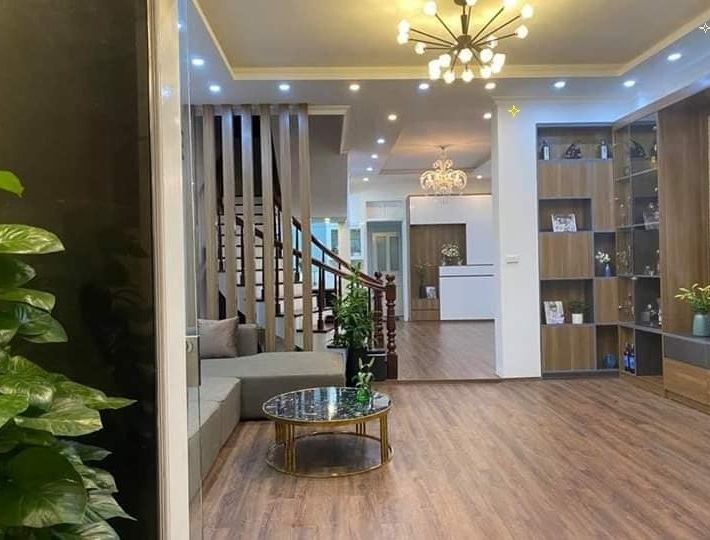 Bán Nhà Lê Văn Lương - Cầu Giấy - 6 Tầng Thang Máy - Lô Góc- 50m2 - Giá chỉ 7,3 tỷ