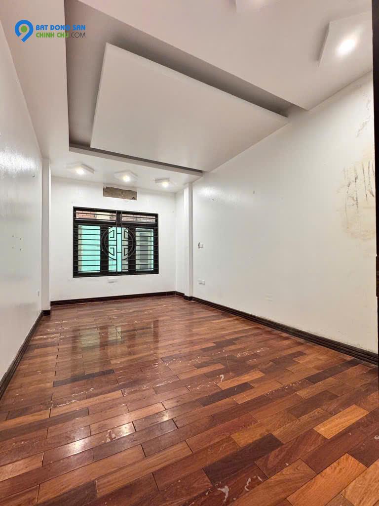 Bán Nhà Phân Lô Tô Hiệu, Hà Đông – 44m² x 5 Tầng, Ô Tô Tránh – Sổ Đỏ Riêng