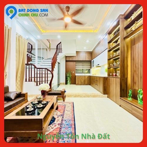 Bán Nhà Phố PHƯƠNG MAI, Lô Góc - DT 38m2 x 5T x MT4,5 x 7,83 Tỷ LH082.996.828