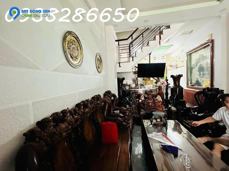 Bán Nhà Phường Tân Chánh Hiệp Quận12 , Nhà 4 Tầng: DT:( 4m x 17m ), Sổ Công Nhận 67m2
