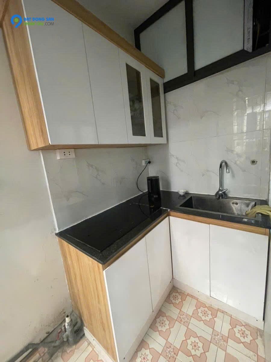 Bán Nhà Tâp Thể Ngõ 181 Nguyễn Trãi - 60m - 3 Ngủ - Giá 2,5 Tỷ