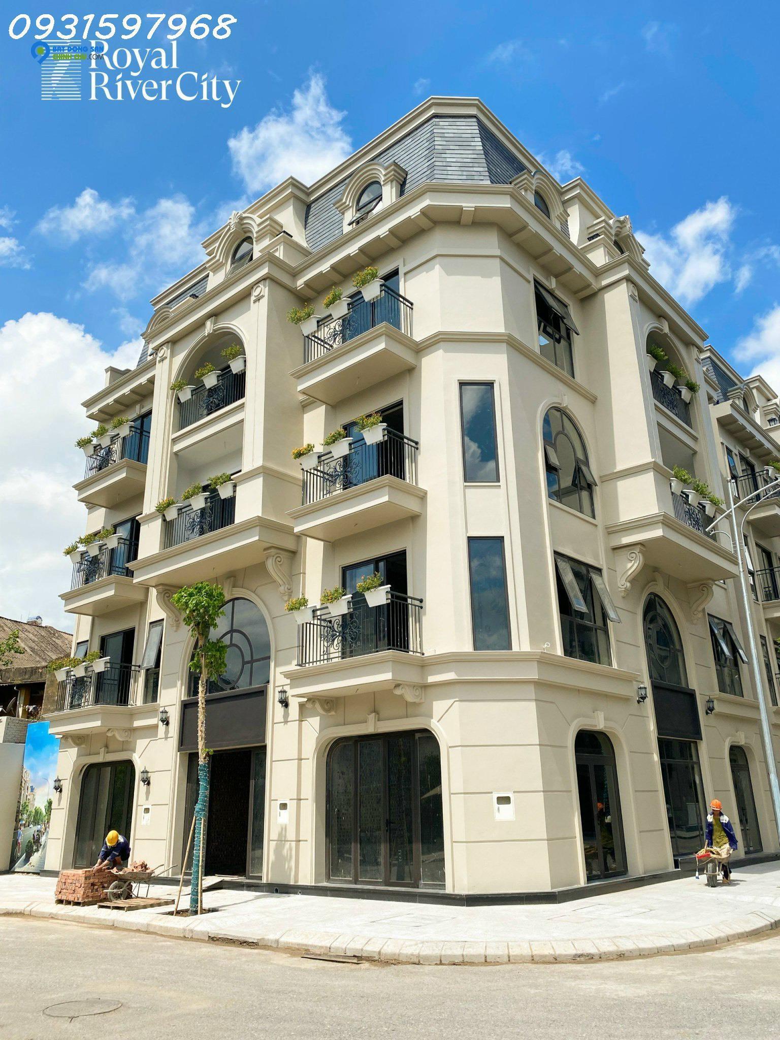 Bán căn Shophouse Liền Kề - Royal River City 80 Hạ Lý giá tốt nhất thời điểm hiện tại , rẻ hơn thị trường gần 2 tỷ