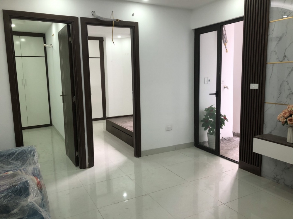 Bán căn hộ L02 Xã Đàn, nội thất đầy đủ, 52m, 995tr
