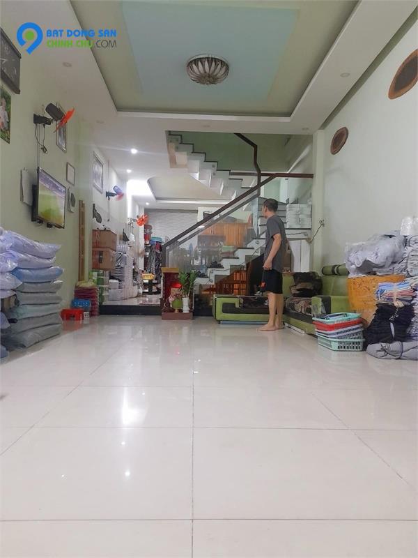 Bán căn hộ dịch vụ 5 tầng, Phạm Ngọc Thảo, phường Tây Thạnh, Tân Phú có 18 phòng cho thuê, thu nhập 50 triệu/tháng.