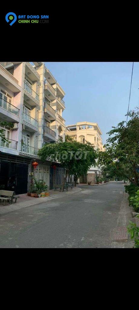 Bán đất gần Sân Bay, Đường Vườn lài, Quận 12, DT 5 x18, Đường 8m, giá 6,1 tỷ