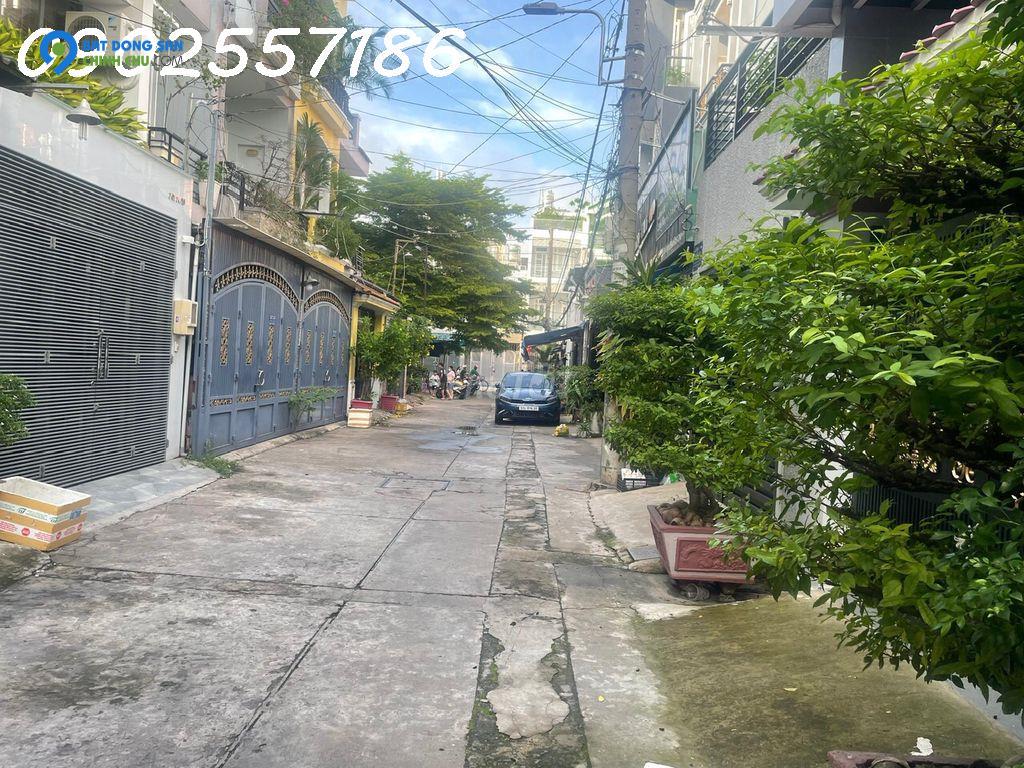 Bán đất gần Sân Bay, Đường Vườn lài, Quận 12, DT 5 x18, Đường 8m, giá 6,1 tỷ