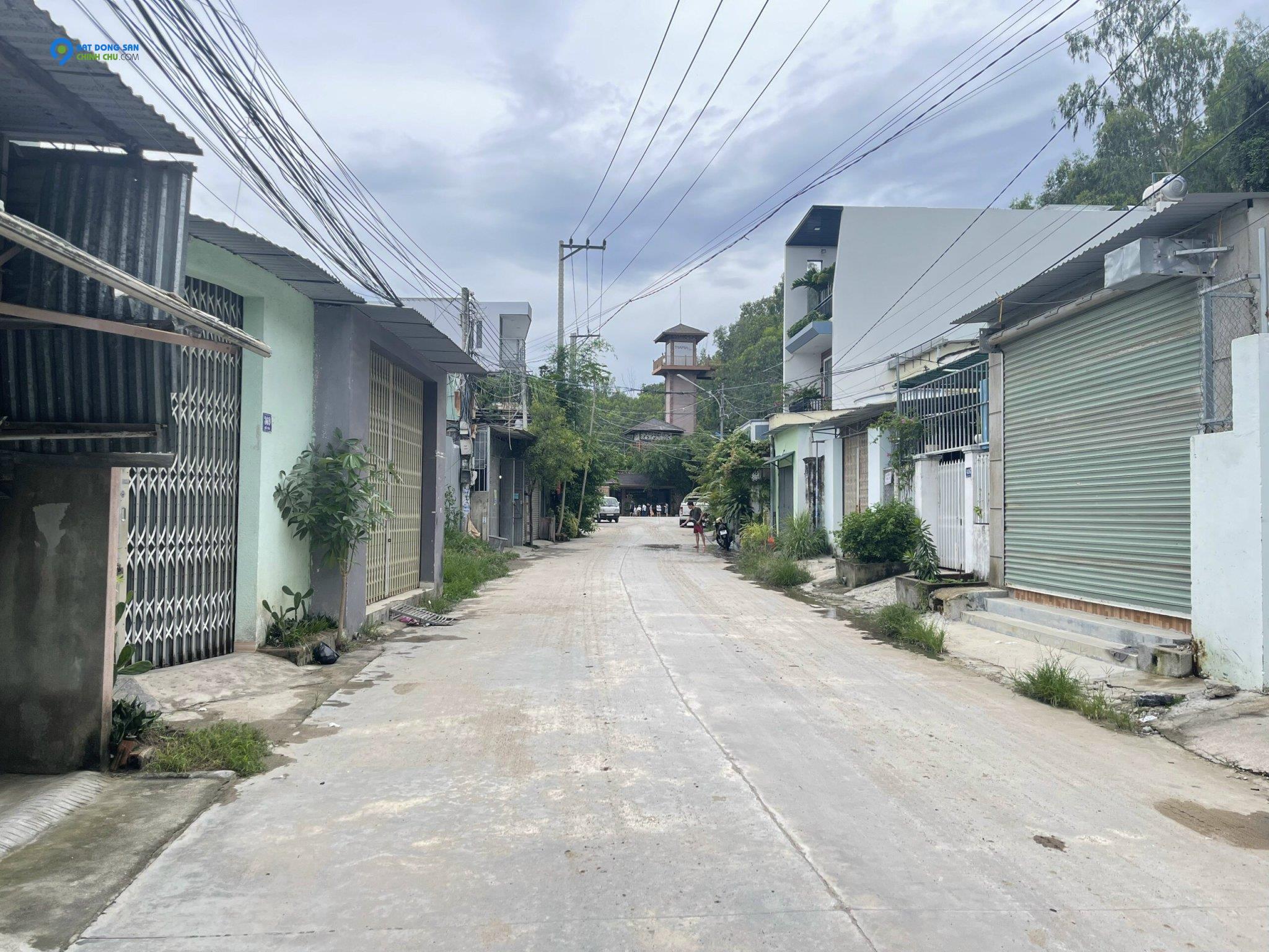 Bán đất mặt tiền đường Ngô Đến, Ngọc Hiệp, Nha Trang gần kdl Tháp Bà