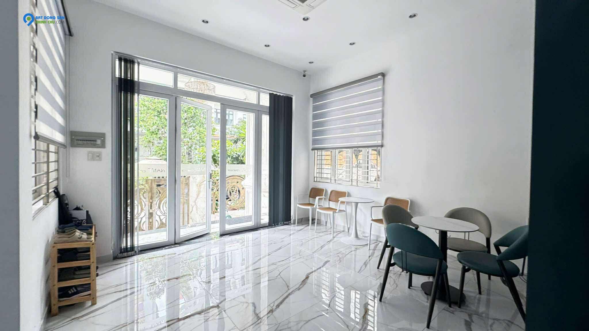 Bán gấp Biệt thư khu dân cư Him Lam Q7