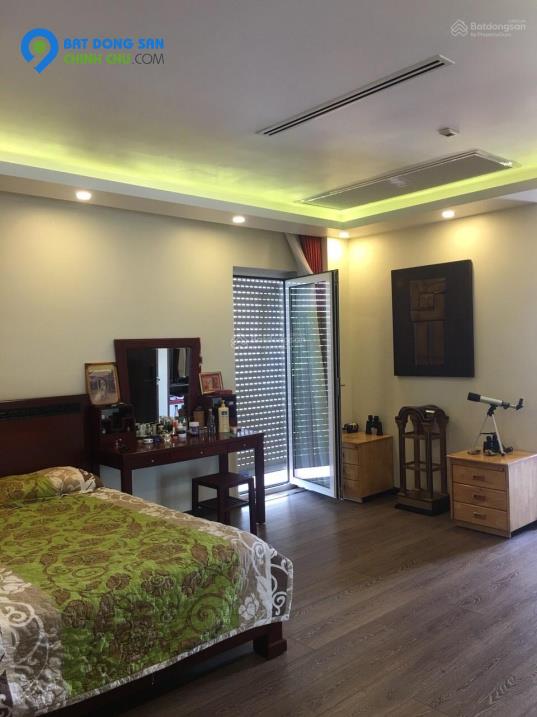 Bán nhà HXH đường Lê Quang Định Phường 7 - Bình Thạnh xây 4 tầng - sân để 2 ô tô