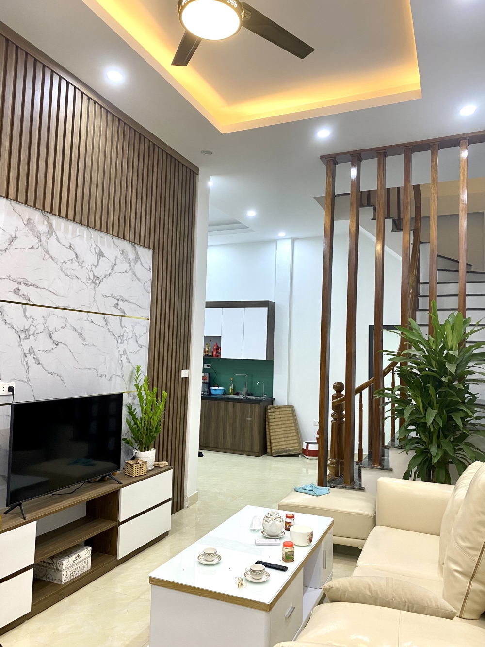 Bán nhà Khương Hạ 55m2 4 tầng 5,8 tỷ ô tô đỗ