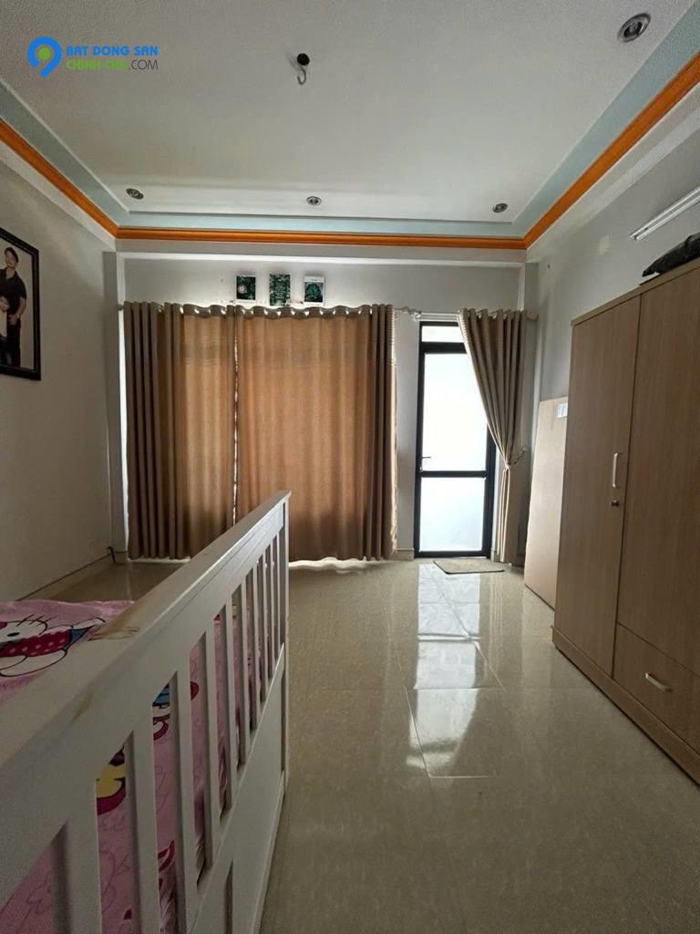 Bán nhà Lê Hồng Phogn , Hà Đông 45m xây 4 tầng , oto tránh Giá nhỉnh 10 tỷ