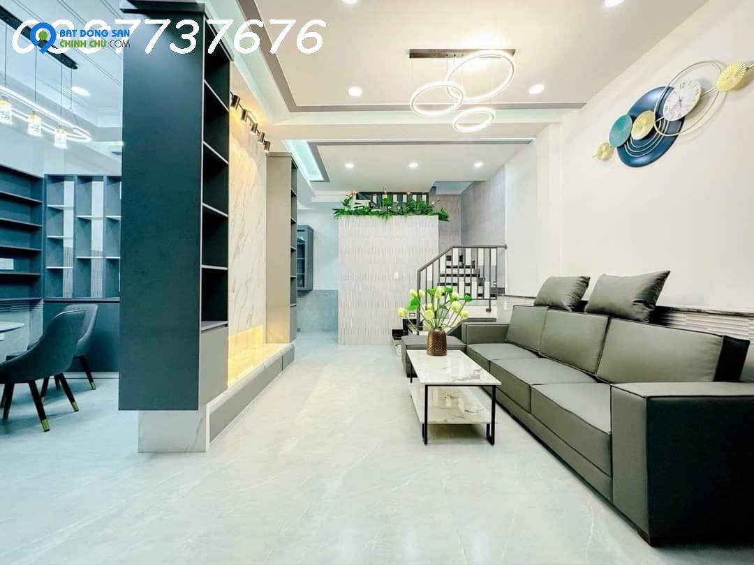 Bán nhà Q7,44m²,2 tầng,hẻm 8m,hơn 4ty