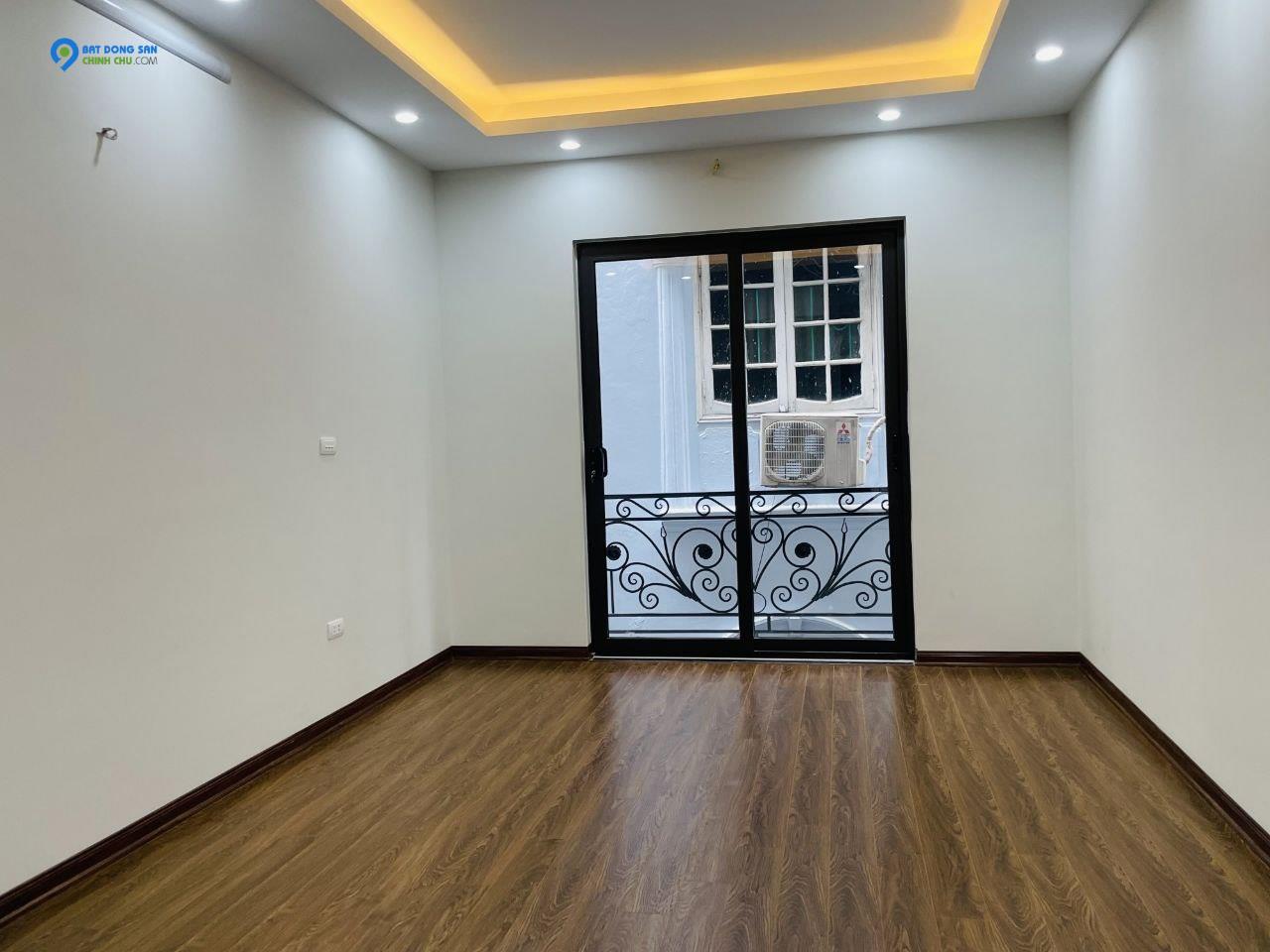 Bán nhà Thái Hà 45m2 x 4T, nhỉnh 4 tỷ, 2 thoáng