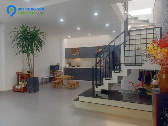 Bán nhà cách mặt tiền vườn lài 30m2, phường an phú đông, q12, nhà thông thoáng sạch sẽ, sổ vuông, DT:57m2, giá  5 tỷ.