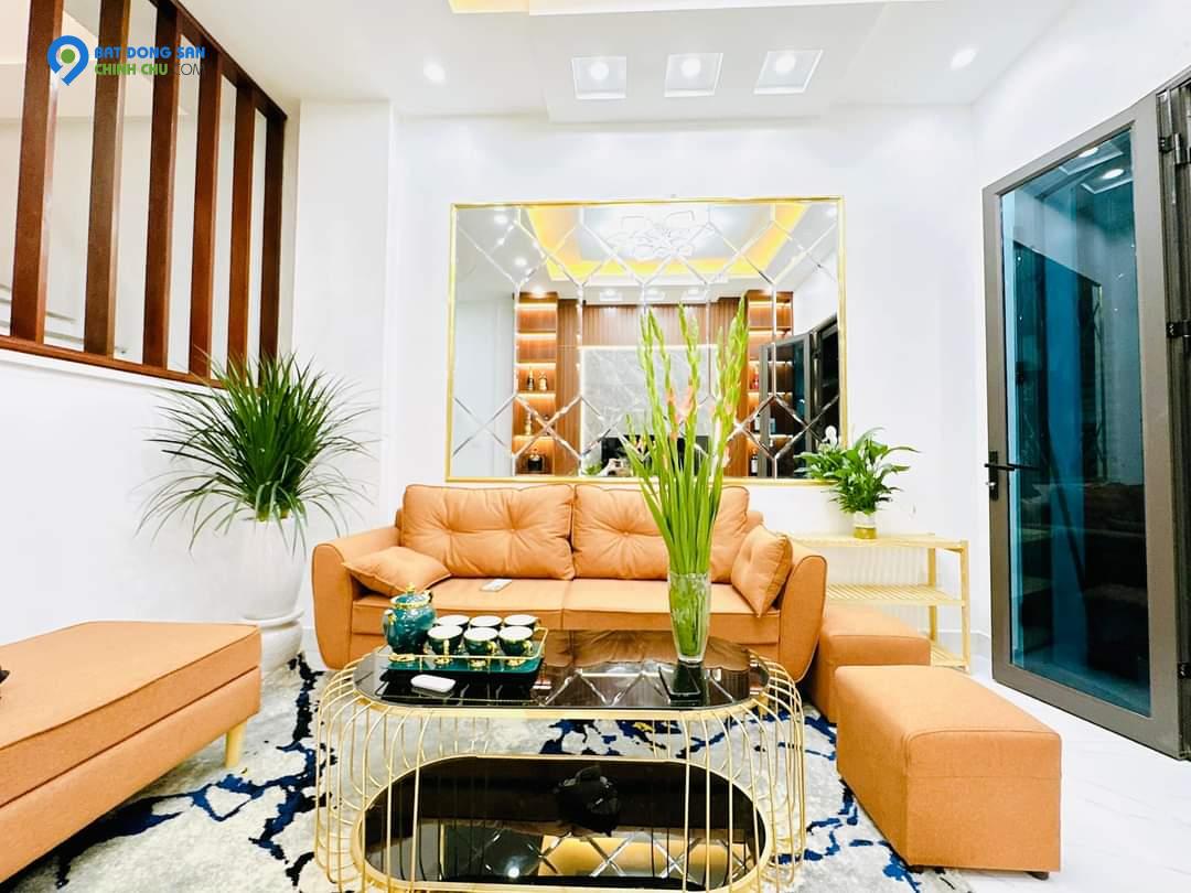 Bán nhà để ở phố Cự Lộc, cạnh Royal City, Nguyễn Trãi, Thanh Xuân 5 tầng, chỉ 3,35 tỷ