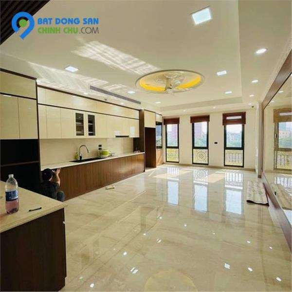 Bán nhà đẹp dân xây phố Linh Lang  60m² 5tầng 7.3tỷ Ba Đình