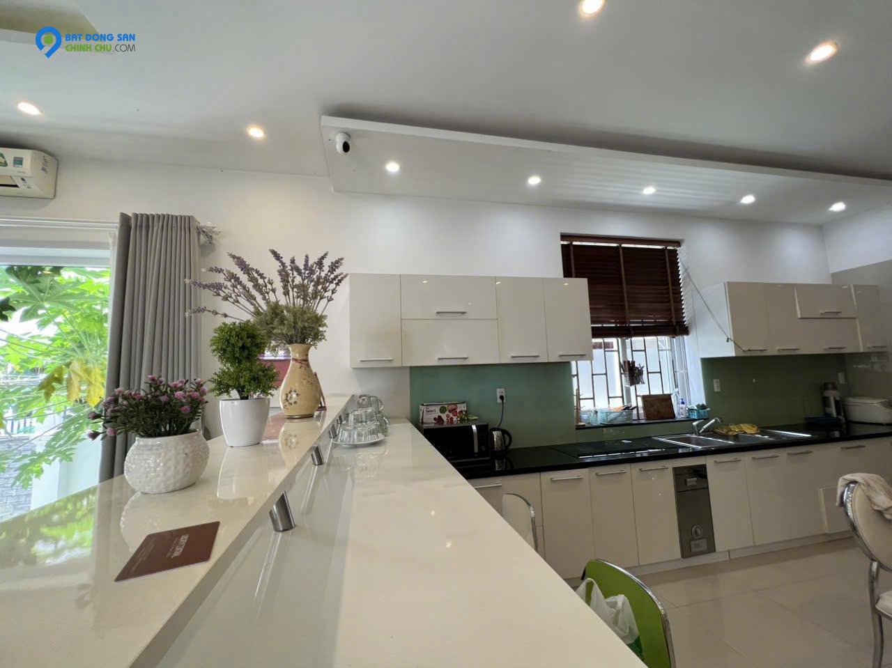 Bán nhà full nội thất như hình 5ty6  thuộc KĐT Vĩnh Điềm Trung, Nha Trang