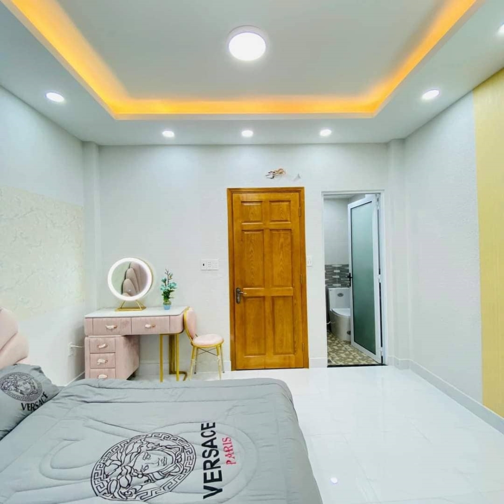 Bán nhà mặt tiền kinh doanh khu Vip chợ vải Tân Bình, 88m2, 4 tầng, 13.1 tỷ!