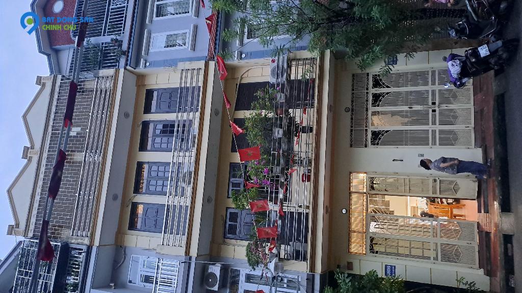 Bán nhà phân lô siêu Vip 77m x4T KĐT Đại Kim – Nguyễn Cảnh Dị, Giá 22 tỷ